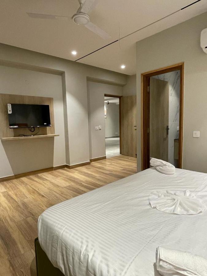 Hotel West Inn Premium Kharar Exteriér fotografie