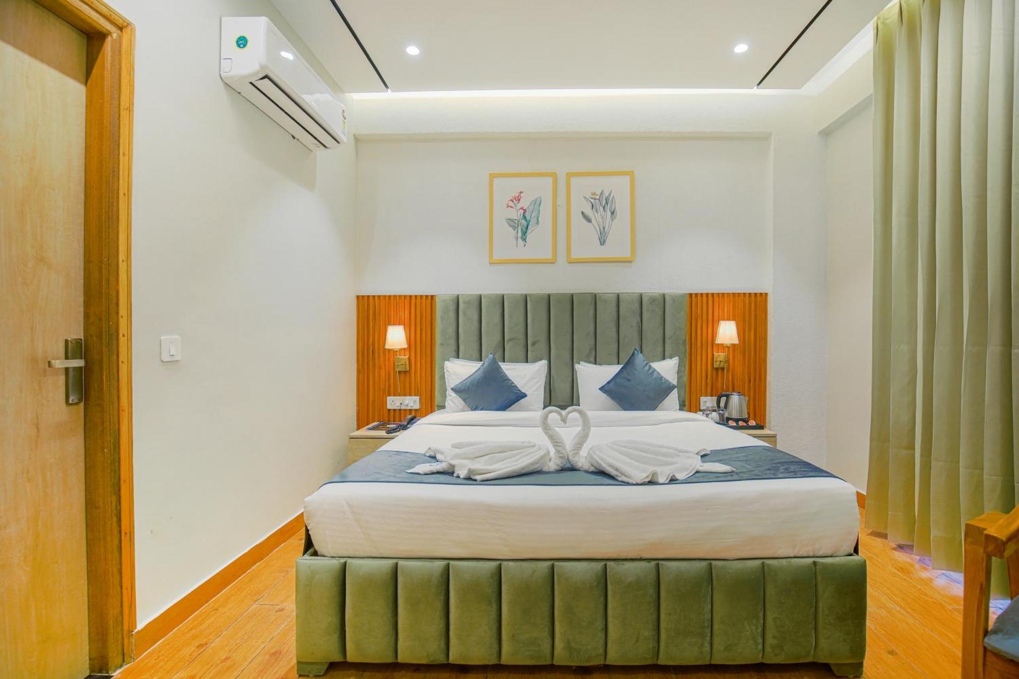 Hotel West Inn Premium Kharar Exteriér fotografie